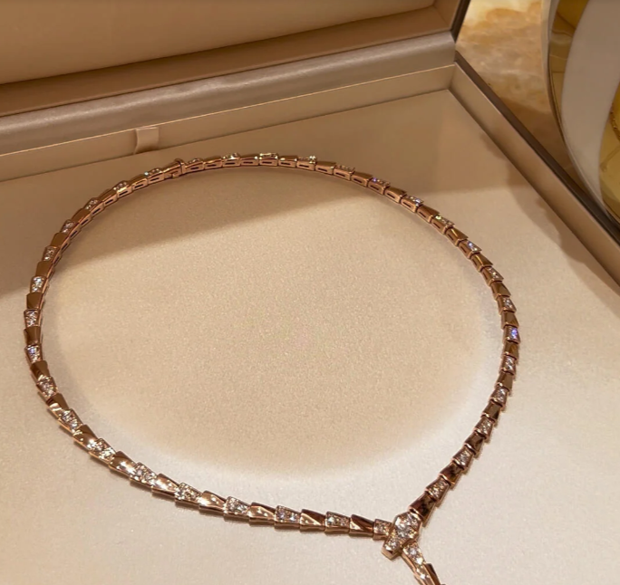 [⭐JeweliWhal]NEW！SERPENT DIAMOND NECKLACE