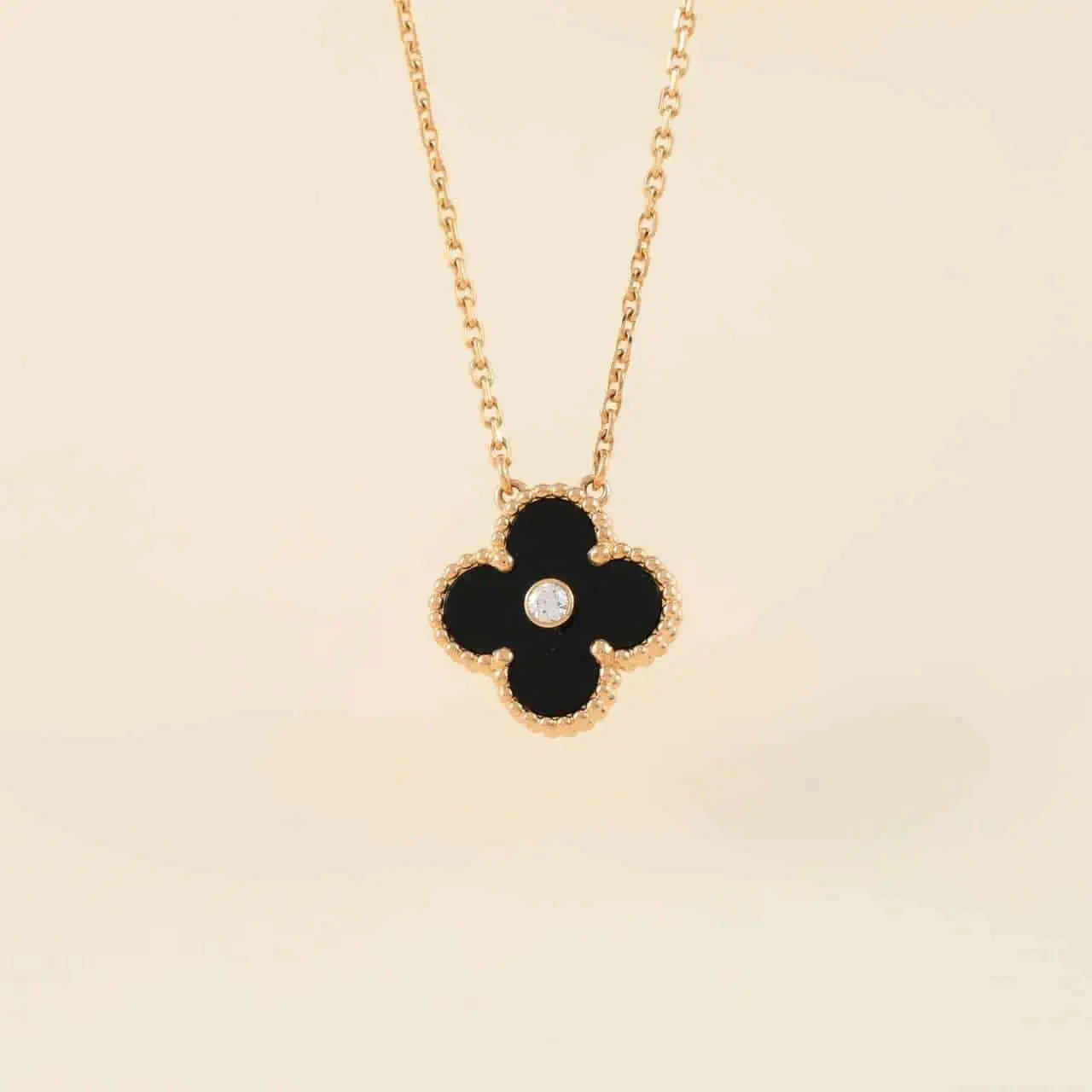 ¡®Jewelicorn¡¯CLOVER 15MM DIAMOND ONYX NECKLACE