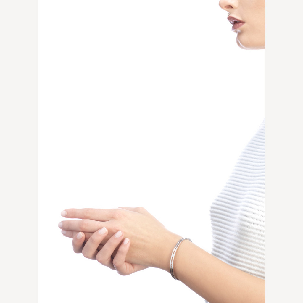 ¡®Jewelicorn¡¯ZERO 1 SPIRAL LOGO SILVER BRACELET