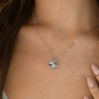 ®Jewelicorn®クローバー 15mm ダイヤモンド レーザーネックレス シルバー