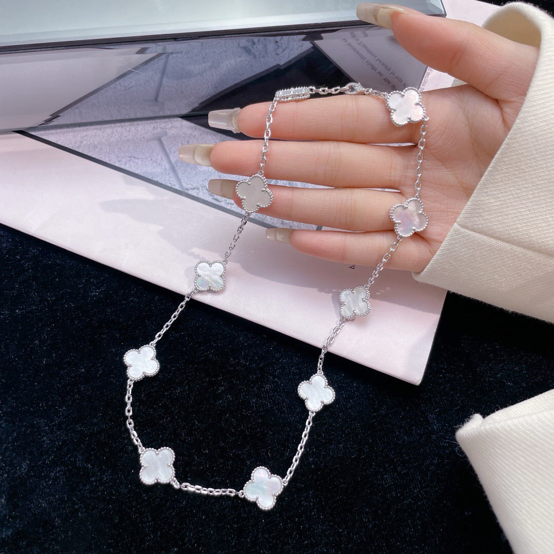 ¡®Jewelicorn¡¯CLOVER 10 MOTIFS WHITE MOTHER OF PEARL NECKLACE