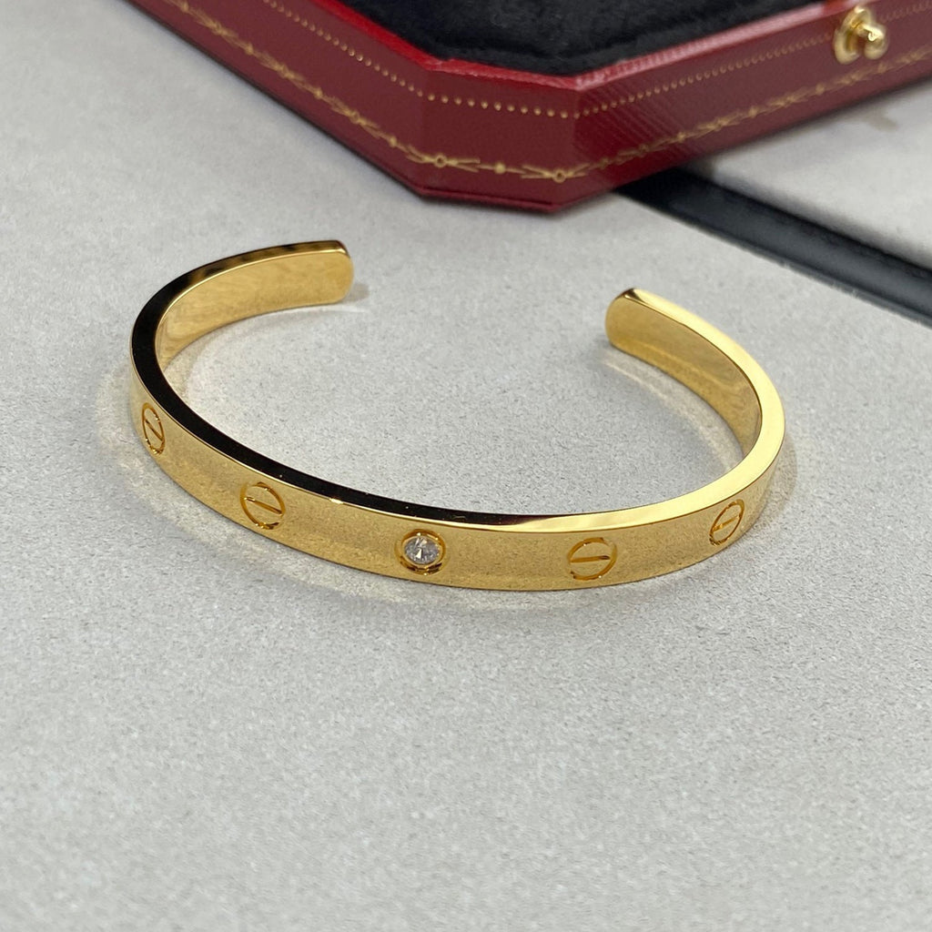 ¡®Jewelicorn¡¯LOVE BRACELET 6.1MM 1 DIAMOND OPEN CUFF