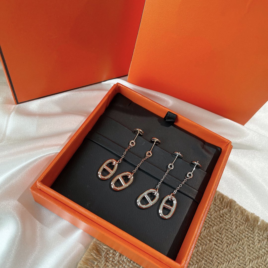 ®Jewelicorn®チェーンタッセルイヤリング