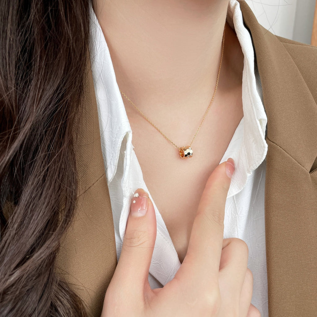 ¡®Jewelicorn¡¯BEE MINI PEDANT DIAMOND NECKLACE