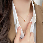 ¡®Jewelicorn¡¯BEE MINI PEDANT DIAMOND NECKLACE