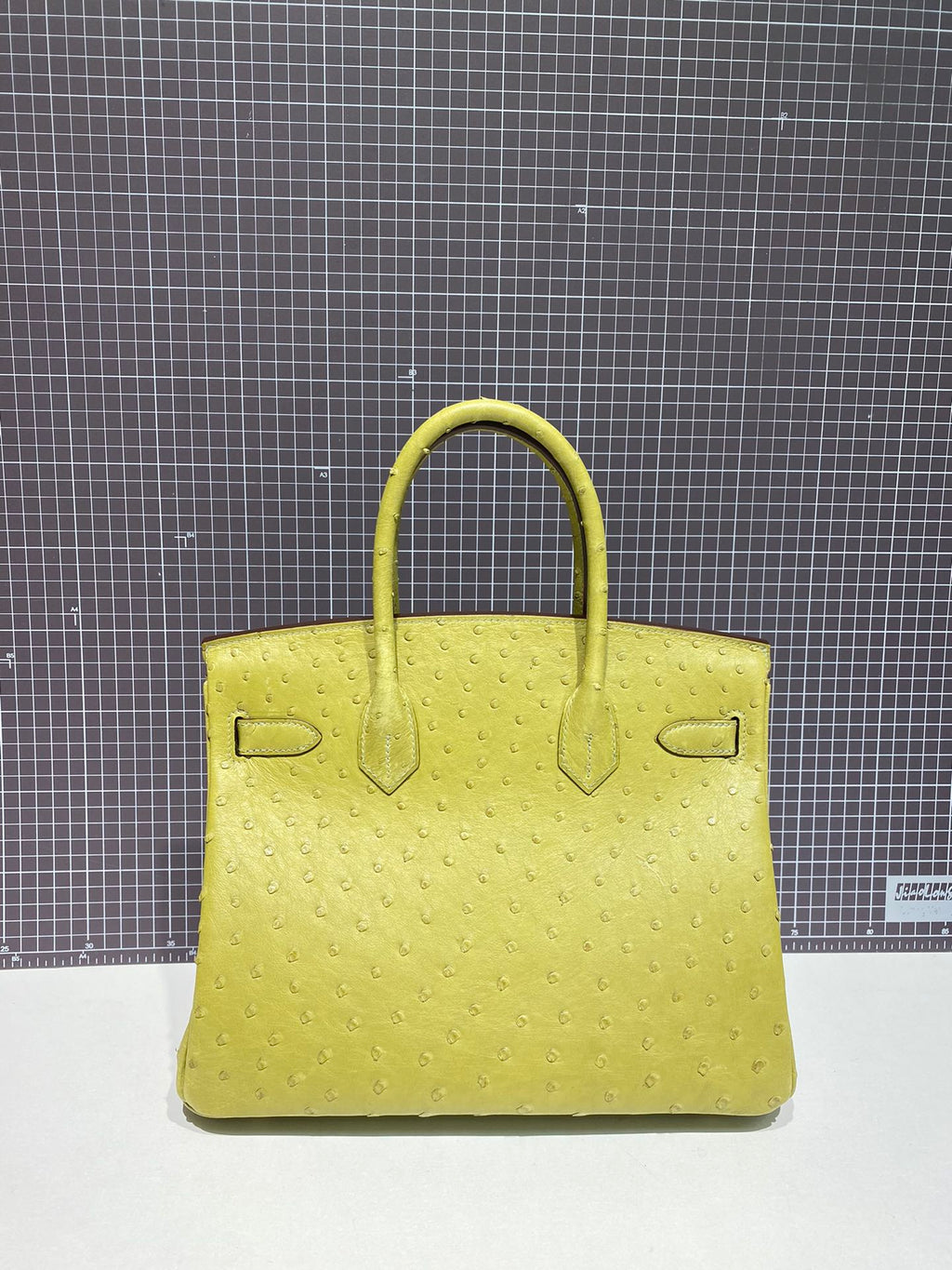 HM Birkin 30 cm Limette Straußenleder Goldene Beschläge