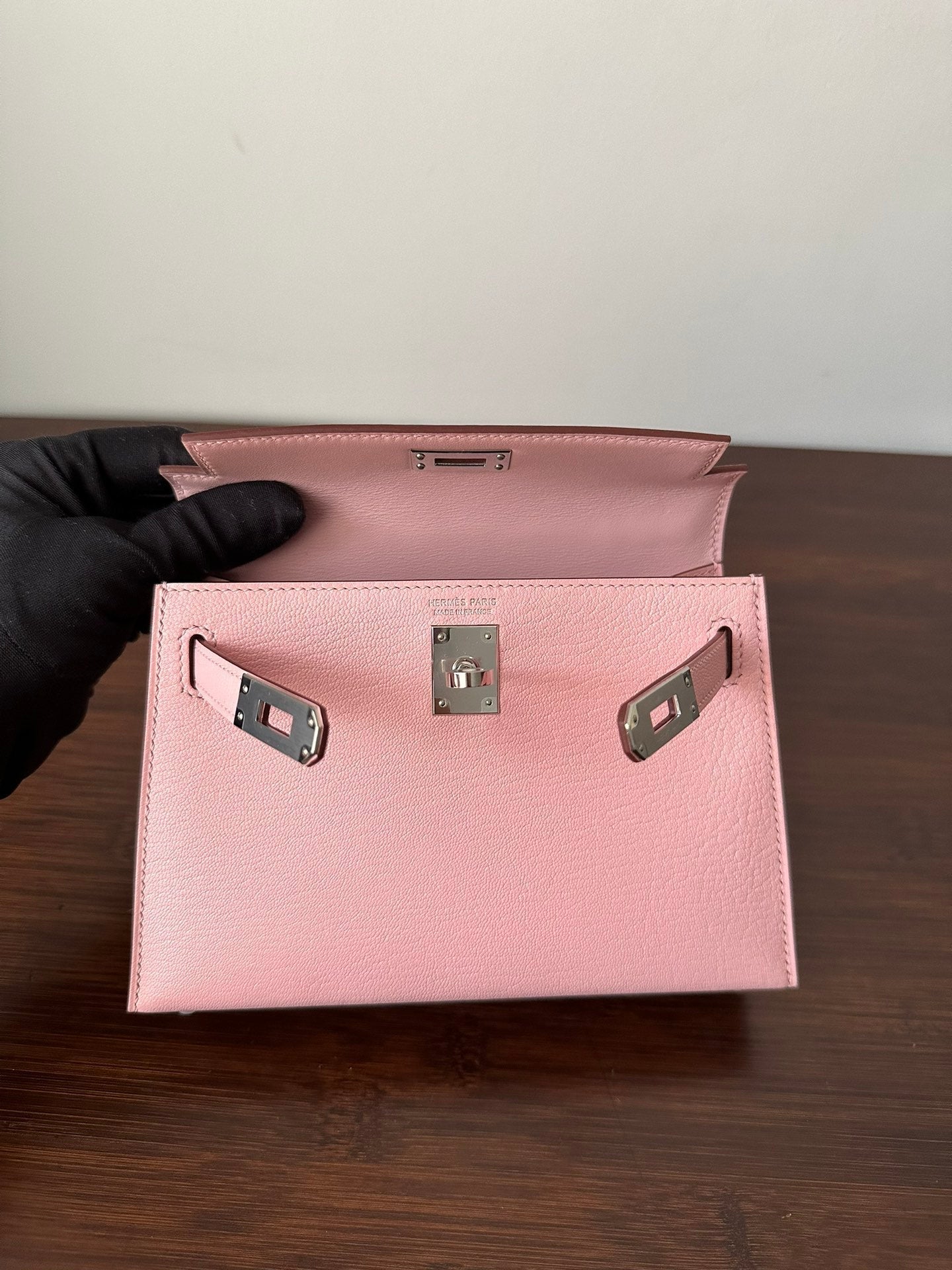 HM KELLY MINI 20 PINK CHEVRE SILBERNE HARDWARE