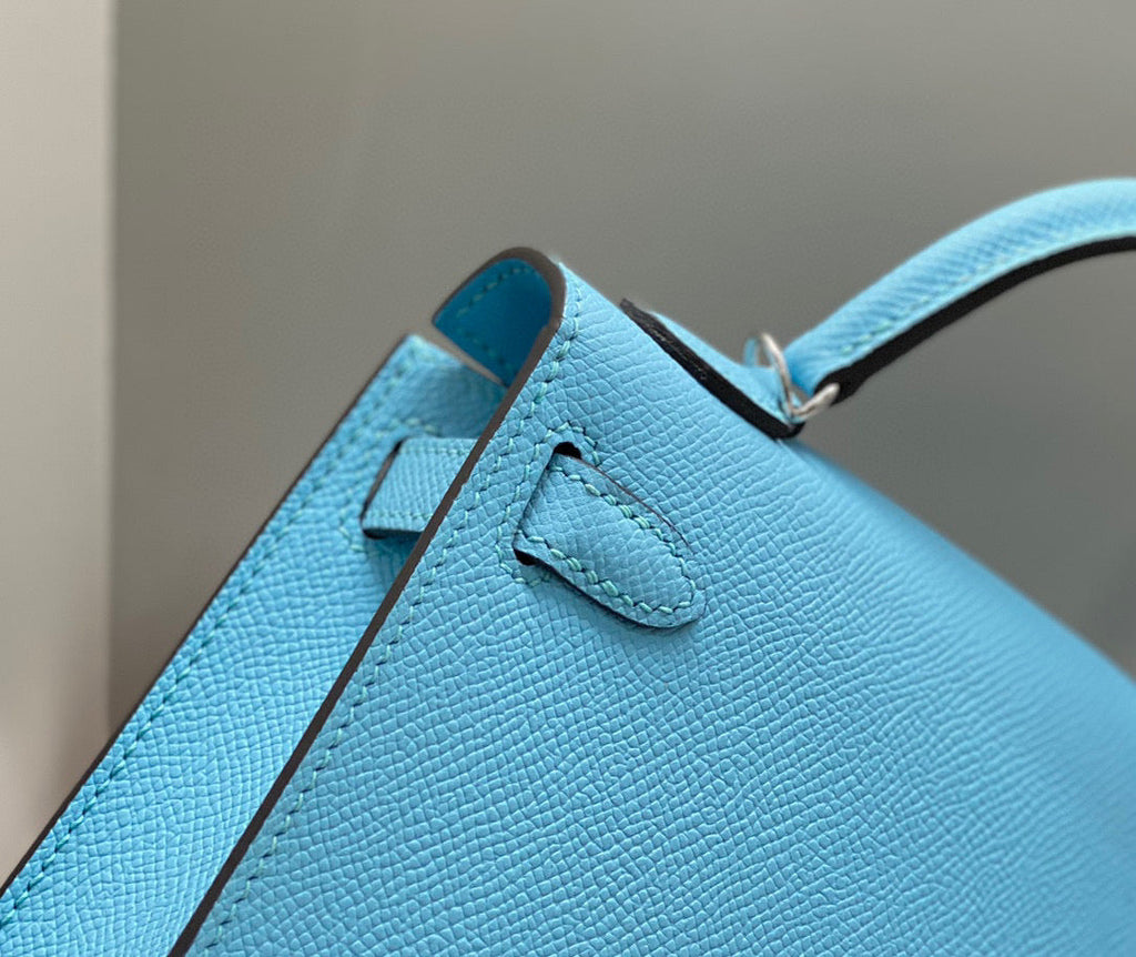 HM KELLY MINI 20 HIMMELBLAU EPSOM SILBERNE BESCHLÄGE