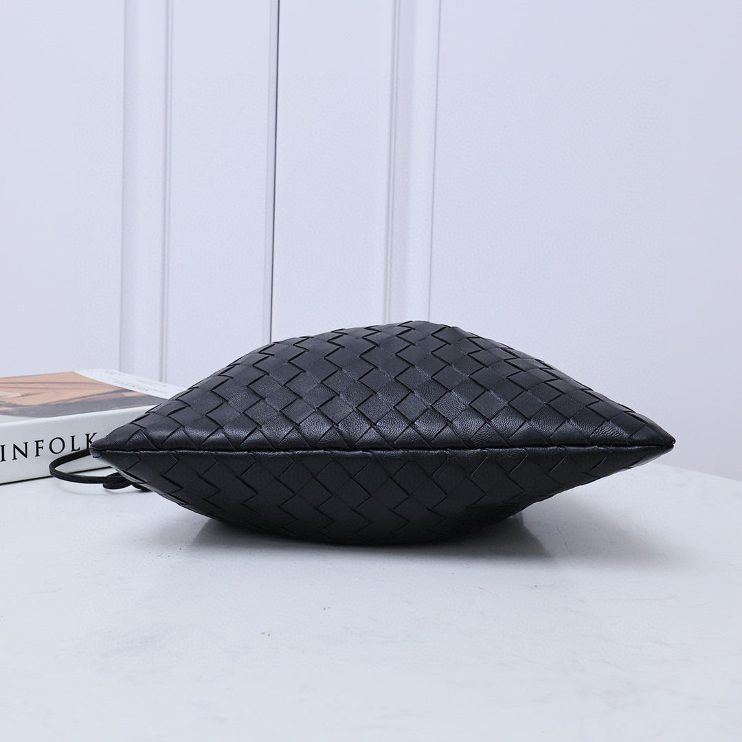 Staubbeutel mittelgroß 32 schwarzes Lammleder