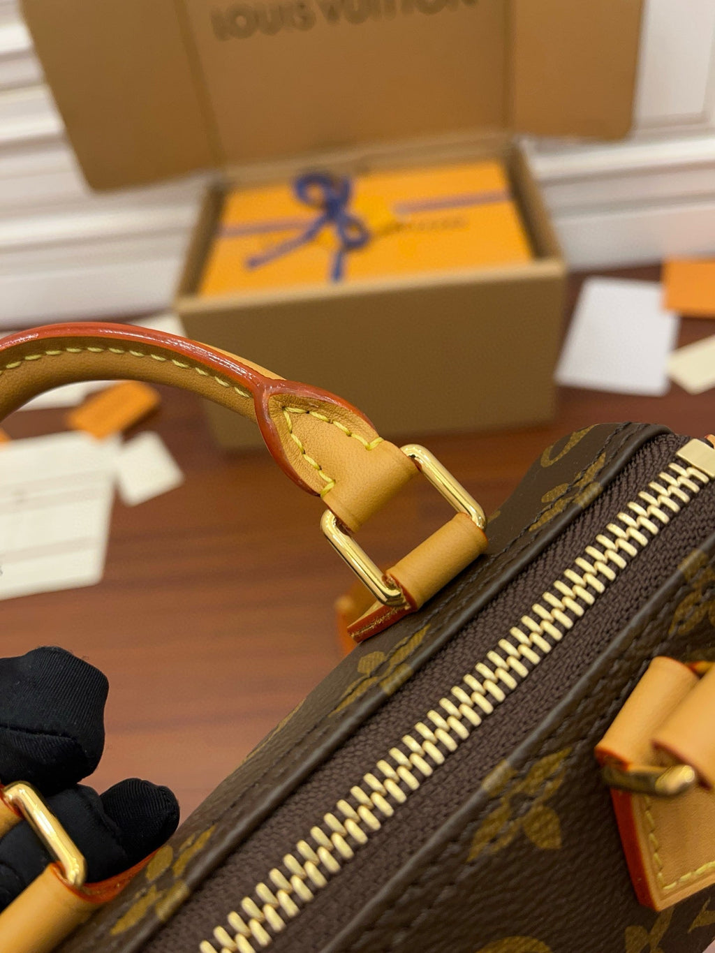 NANO SPEEDY 16 ZOLL BRAUN MONOGRAMM-LEINWAND GOLDENE BESCHLÄGE