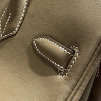 HM Schulter Birkin 29 cm Graues Kalbsleder Silberne Beschläge