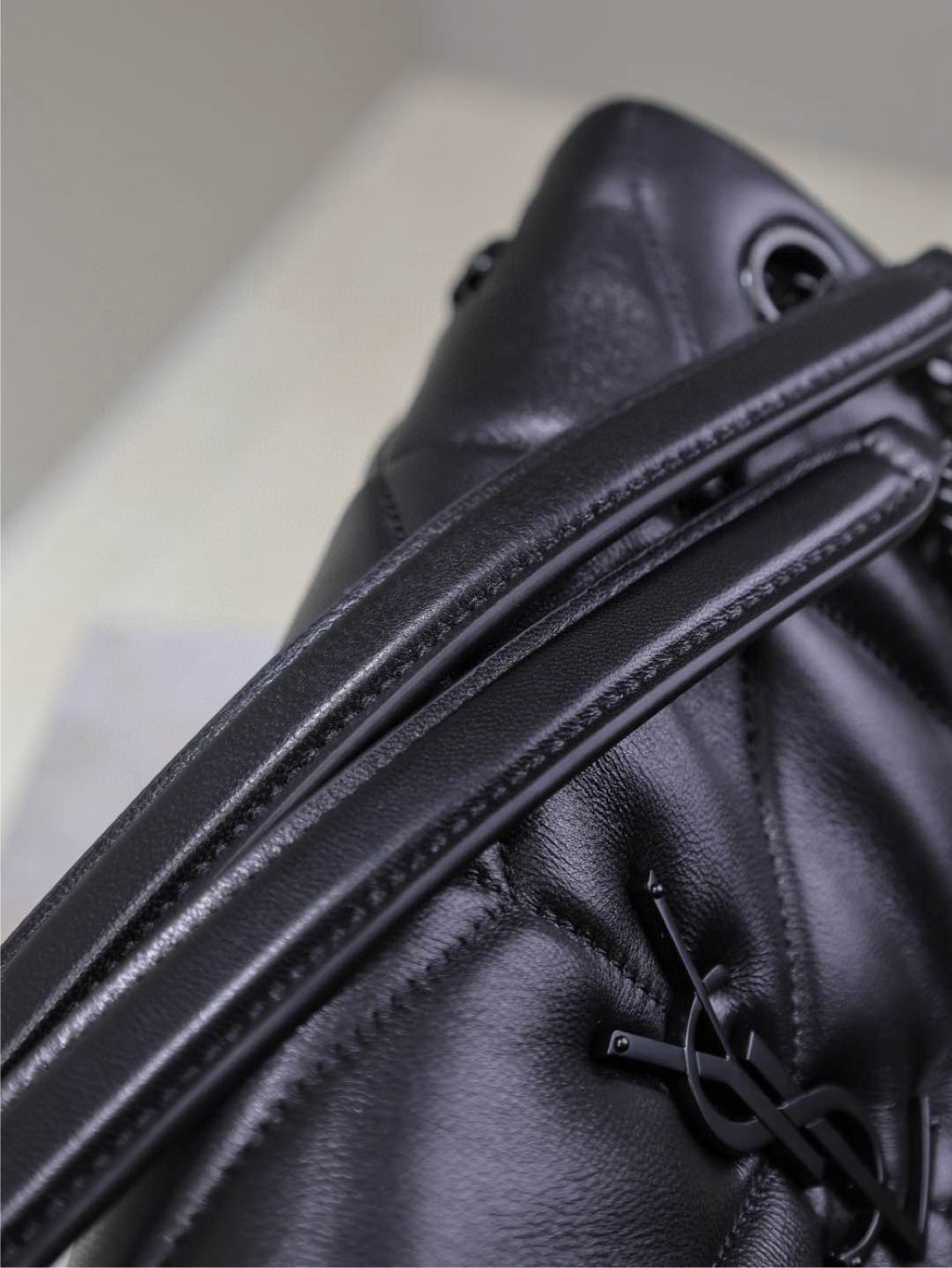 LOULOU DUFFER MEDIUM 29 IN ALL BLACK LAEEPSLED BLACK HARDWARE