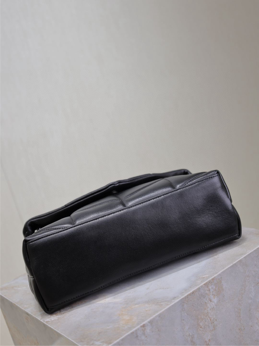 LOULOU DUFFER MEDIUM 29 IN ALL BLACK LAEEPSLED BLACK HARDWARE