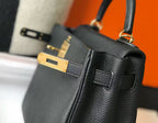 HM KELLY BAG 28 IN BLACK TOGO LEATHER GOLD HARDWARE