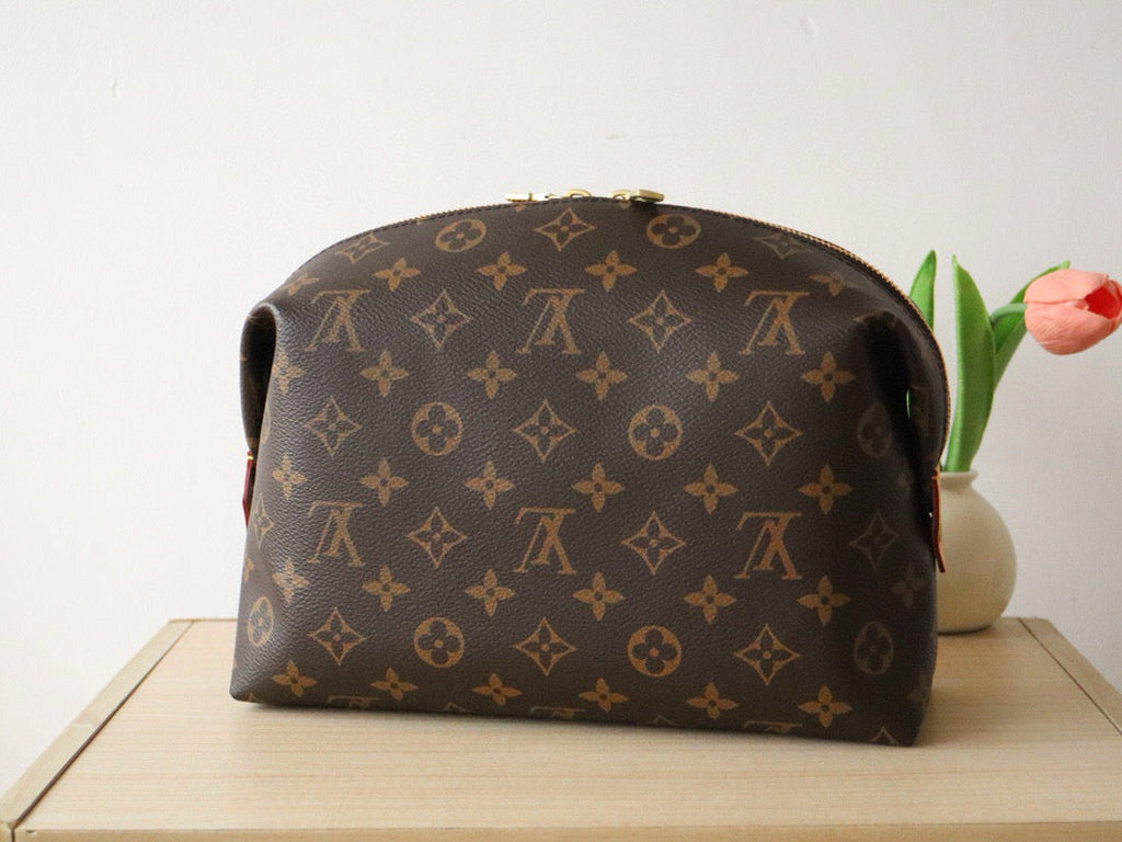 Kosmetiktasche GM Monogramm 27 cm aus Monogramm-Kalbsleder