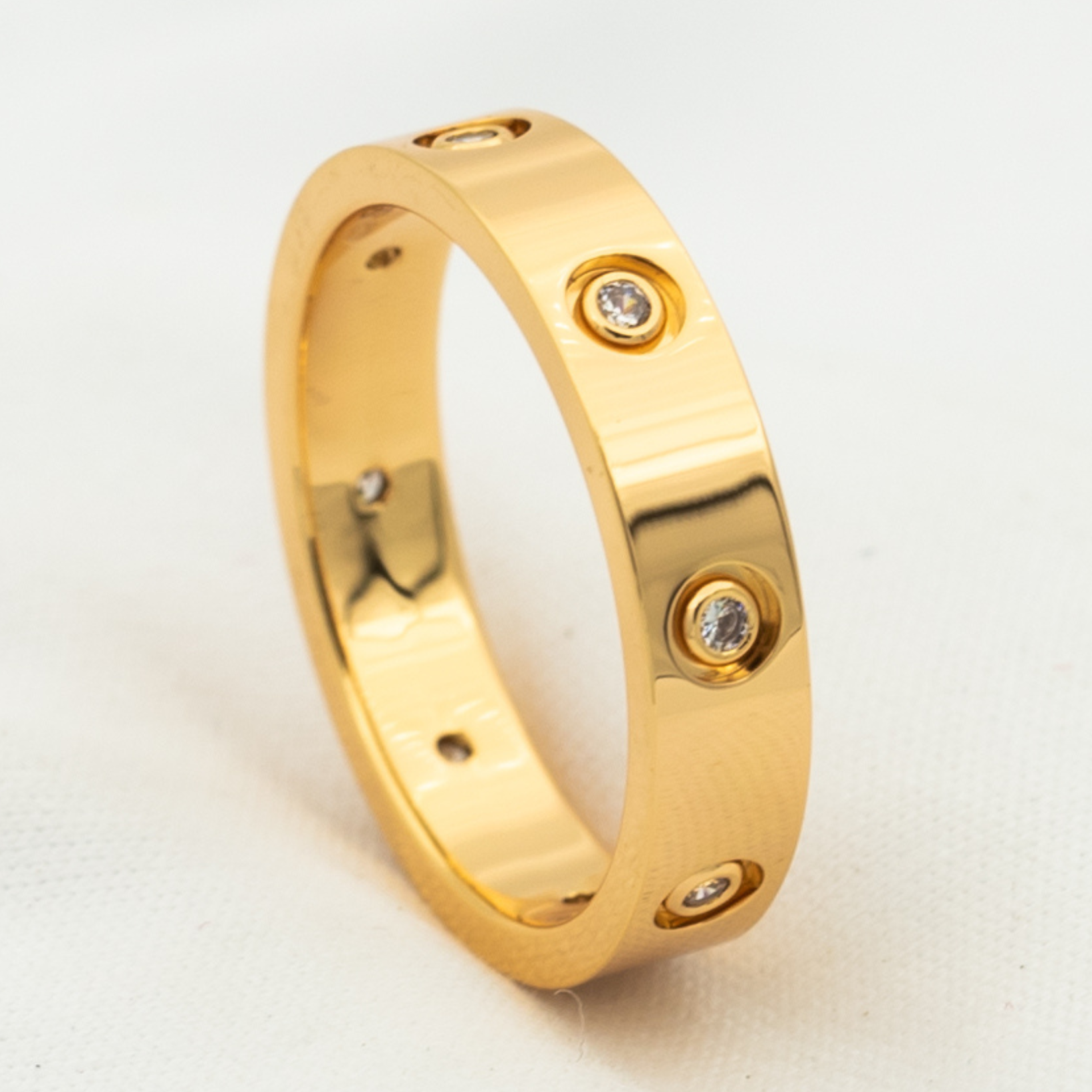 ®ジュエリコーン®ラブリング 3.6mm 8ダイヤモンド