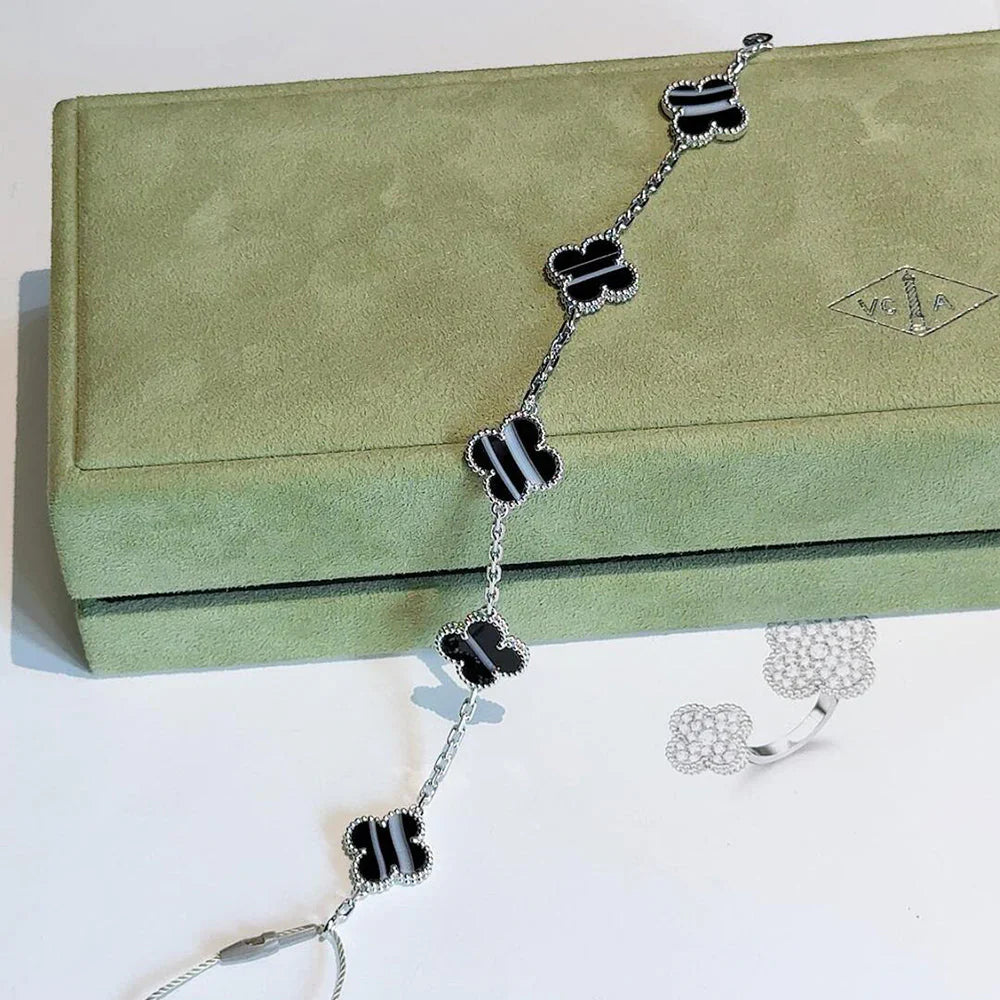 [⭐JeweliWhal] CLOVER 5 MOTIF PULSAR STONE BRACELET COLLECTION