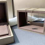 ®Jewelicorn¡¯ピンクゴールド ダイヤモンドネックレス