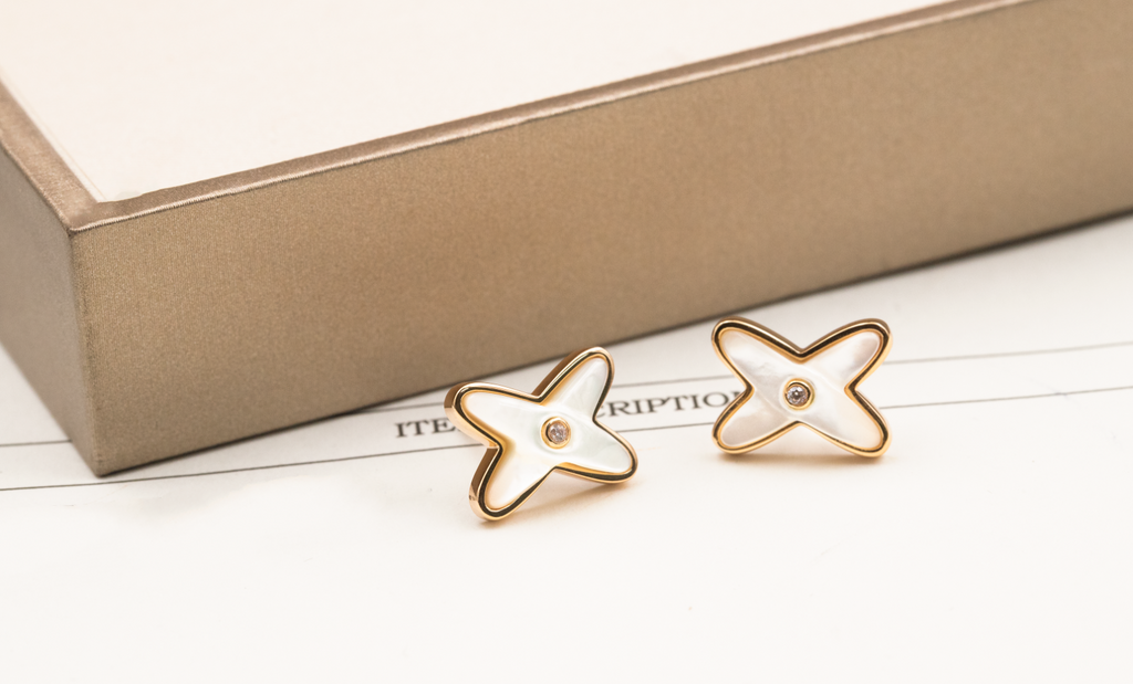 ¡®Jewelicorn¡¯JEUX DE WHITE MOP ROSE GOLD DIAMOND EARRINGS