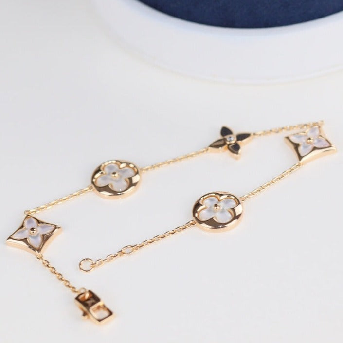 ®ジュエリコーン®リーフクローバーブレスレット