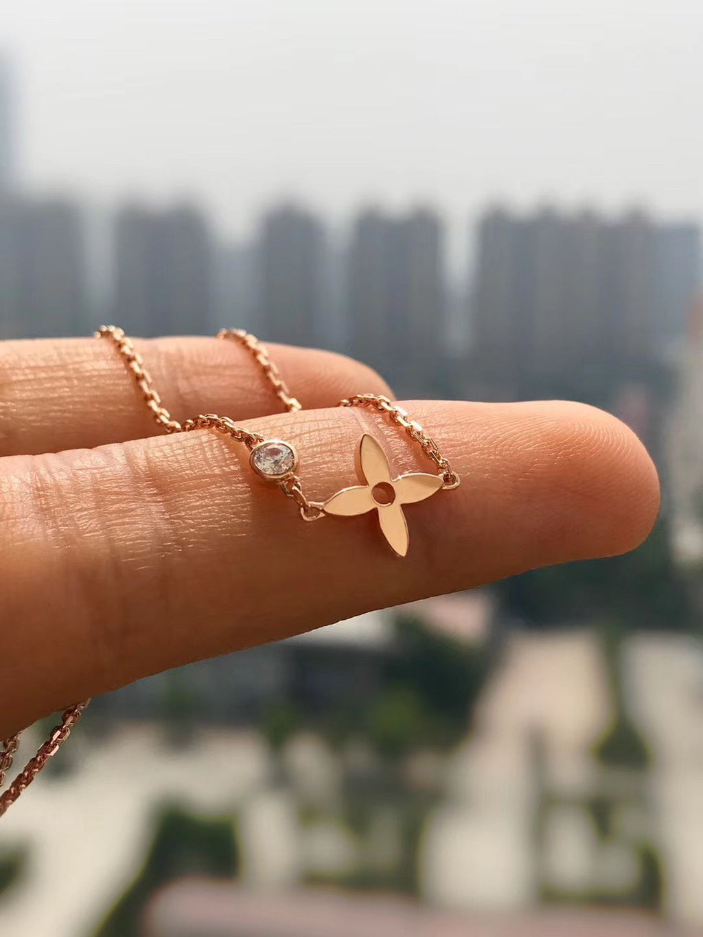 ®Jewelicorn®ブロッサムペンダント ピンクゴールド＆ダイヤモンド