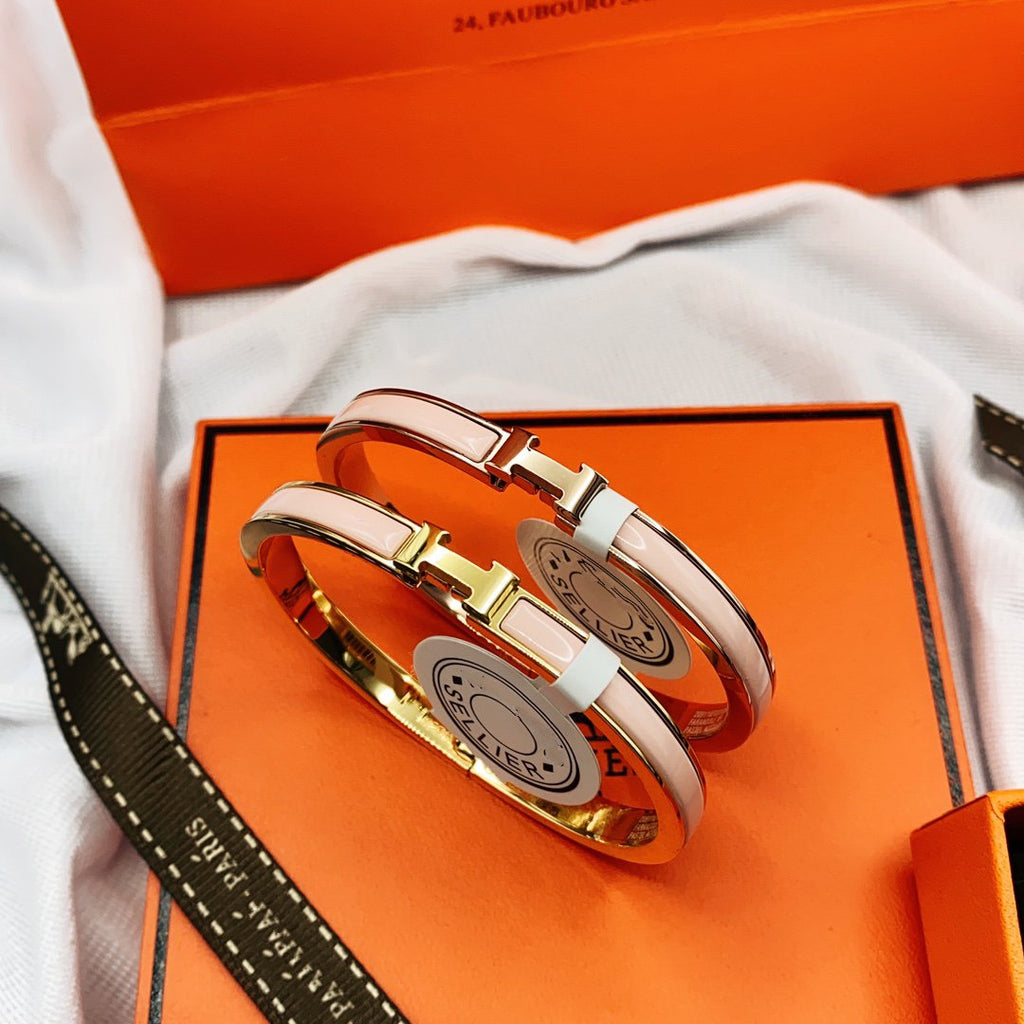 ®Jewelicorn® クラシック HM クリック ピンク 8mm エナメルブレスレット