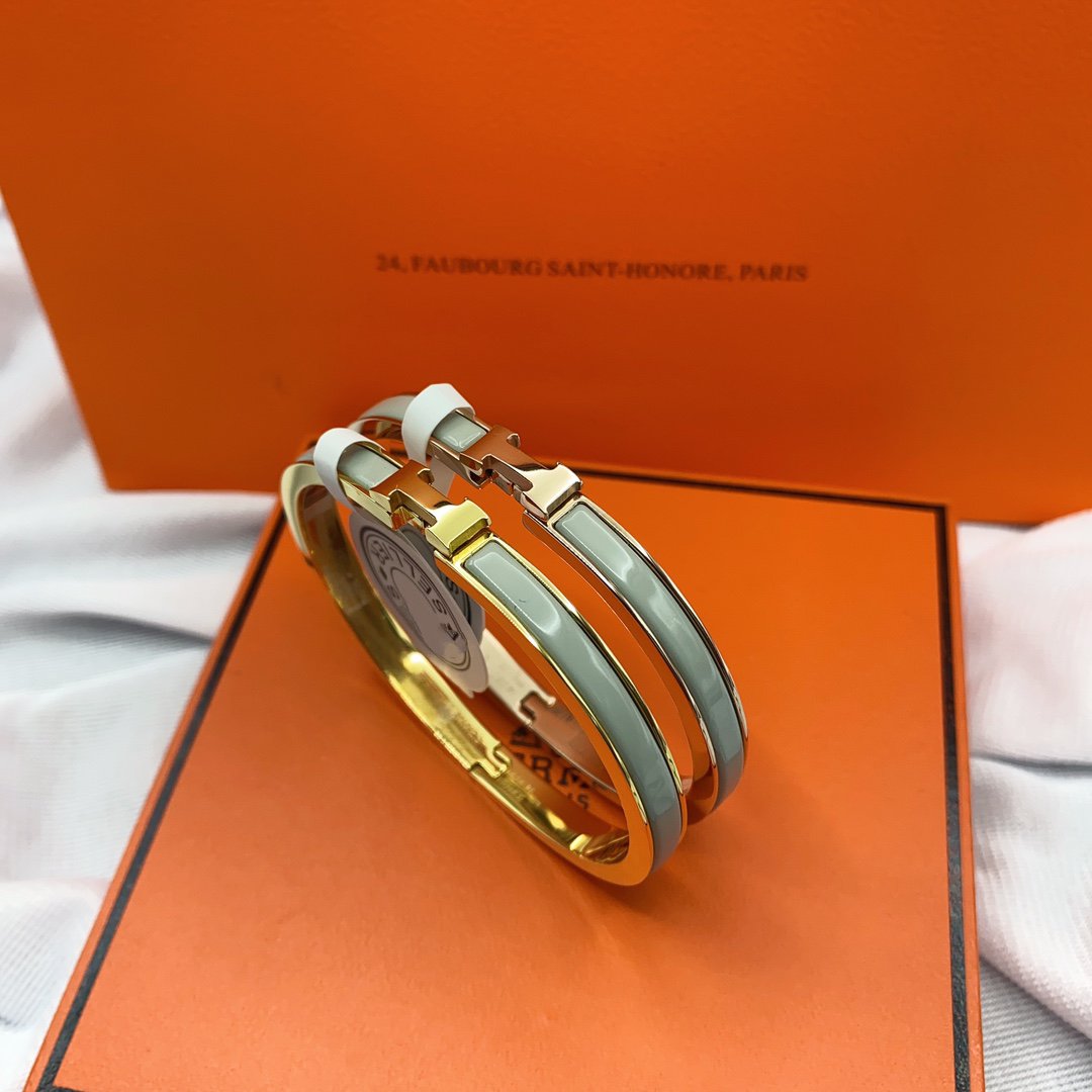 ®Jewelicorn® クラシック HM クリック グリーン 8mm エナメルブレスレット