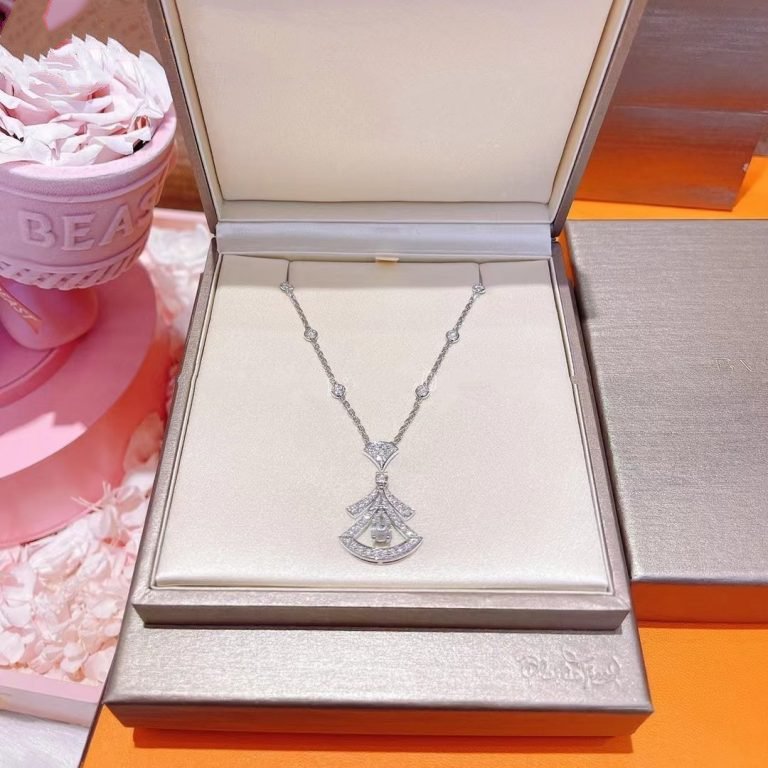 ¡®Jewelicorn¡¯DREAM NECKLACE WHITE DIAMOND SILVER