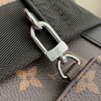 ANPHA Tragbare Geldbörse 18 Zoll in braunem und schwarzem Monogramm-Kalbsleder