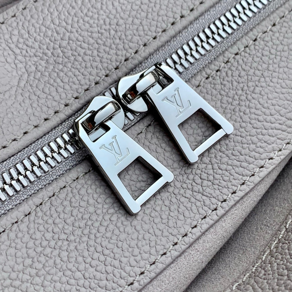 ONTHEGO EAST WEST TASCHE 25 IN BICOLOR MONOGRAM EMPREINTE LEDER