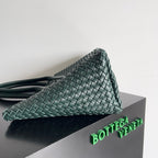 BOTTEGA VENETA 25S GROSSE CABAT-TASCHE 51 AUS TIEFSCHIEFERGRÜNEM LAMMFELL