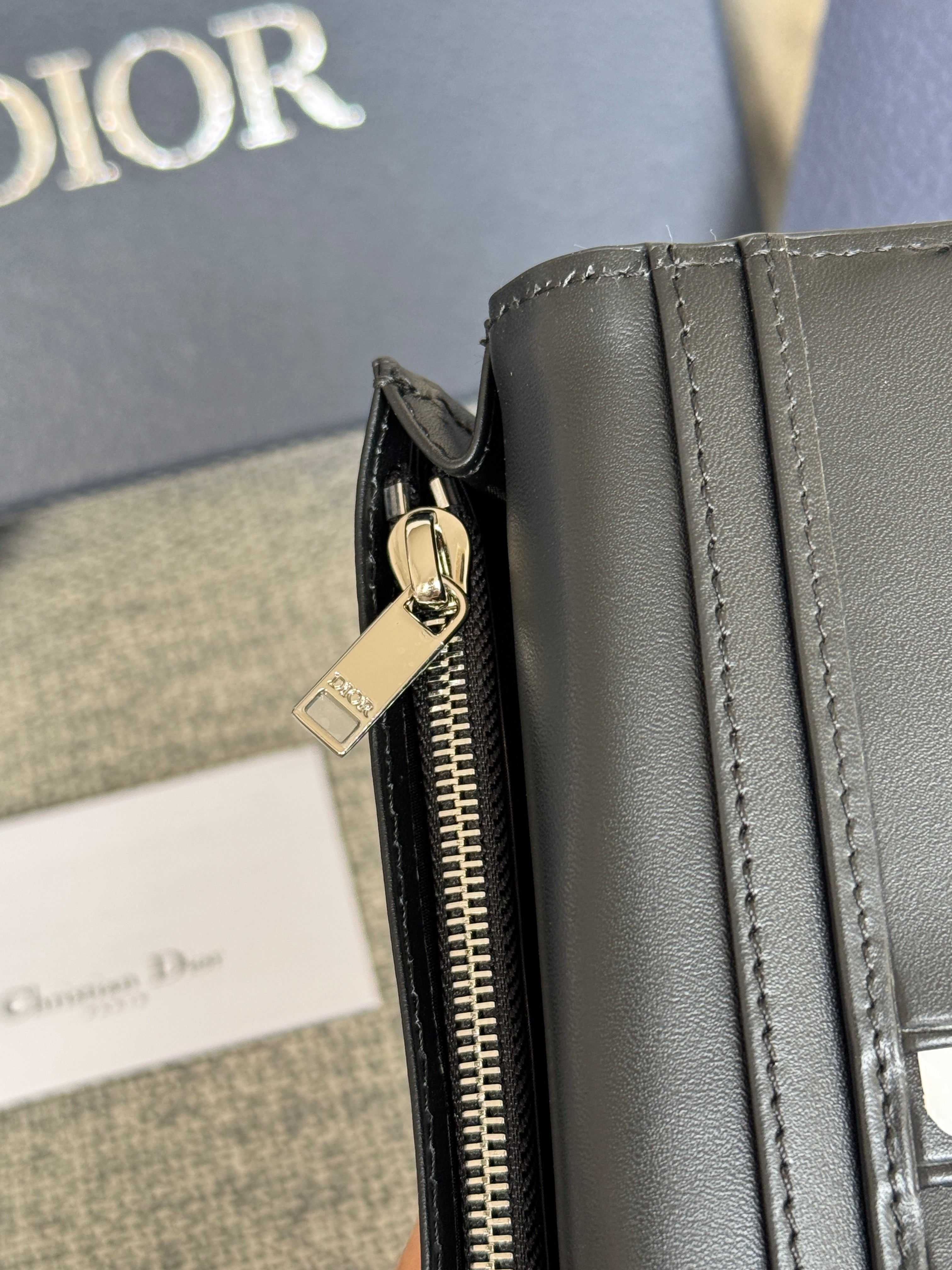 VERTICAL LONG WALLET 19 IN BLACK MONOGRAM OBLIQUE JACQUARD