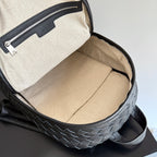 BOTTEGA VENETA 25S INTRECCIATO TASCHE 46 AUS SCHWARZEM KALBSLEDER, SILBERNE HARDWARE