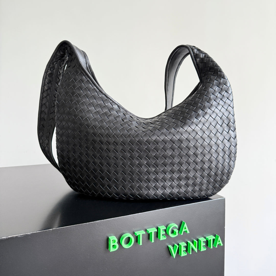 BOTTEGA VENETA 25S GROSSE VENETO-TASCHE 38 IN SCHWARZES KALBSLEDER SILBERNE BESCHLÄGE