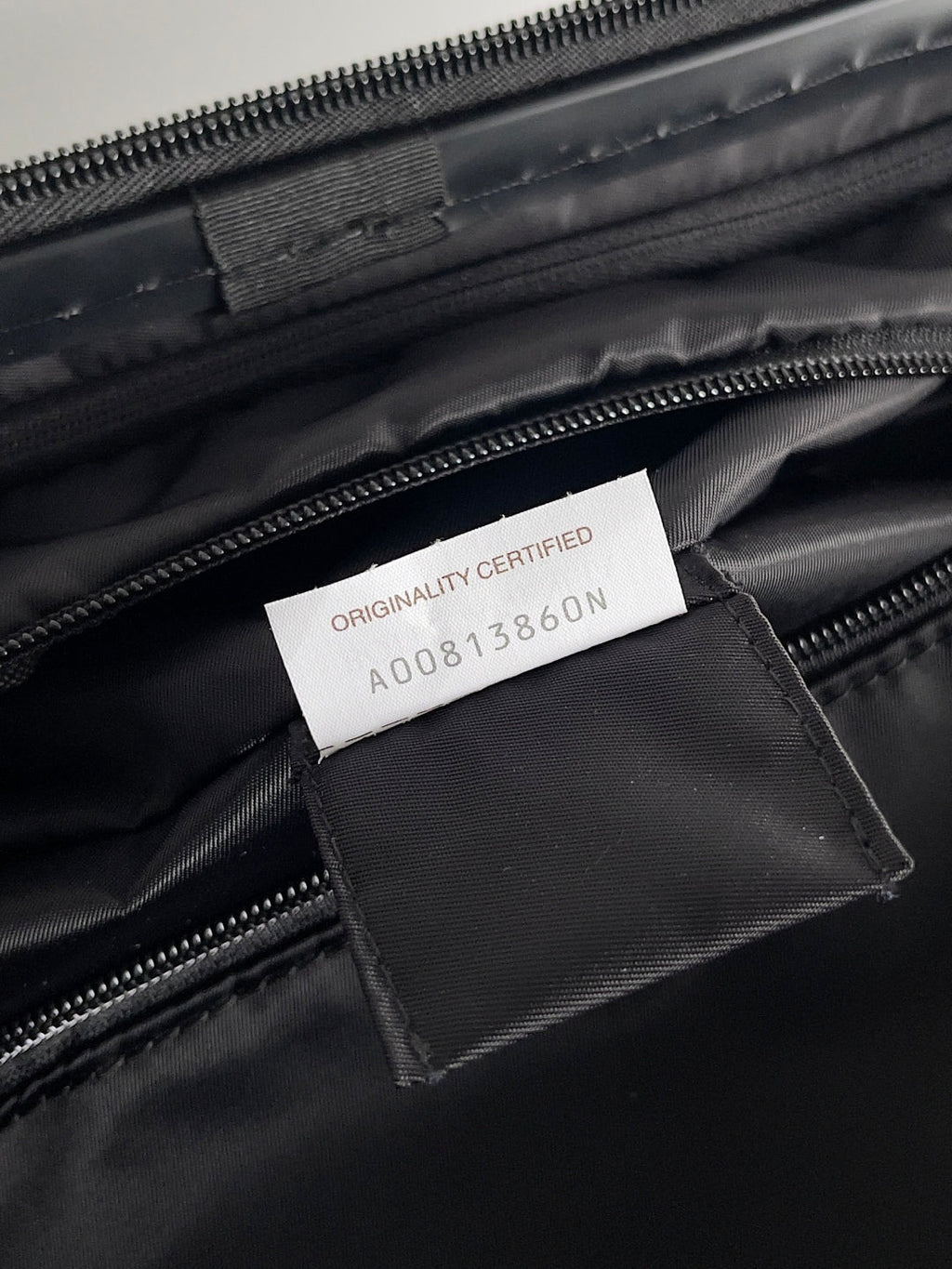 BOTTEGA VENETA 25S ODYSSEY CABIN 3D INTRECCIO-MUSTER GEPÄCK 55 AUS SCHWARZEM KALBSLEDER