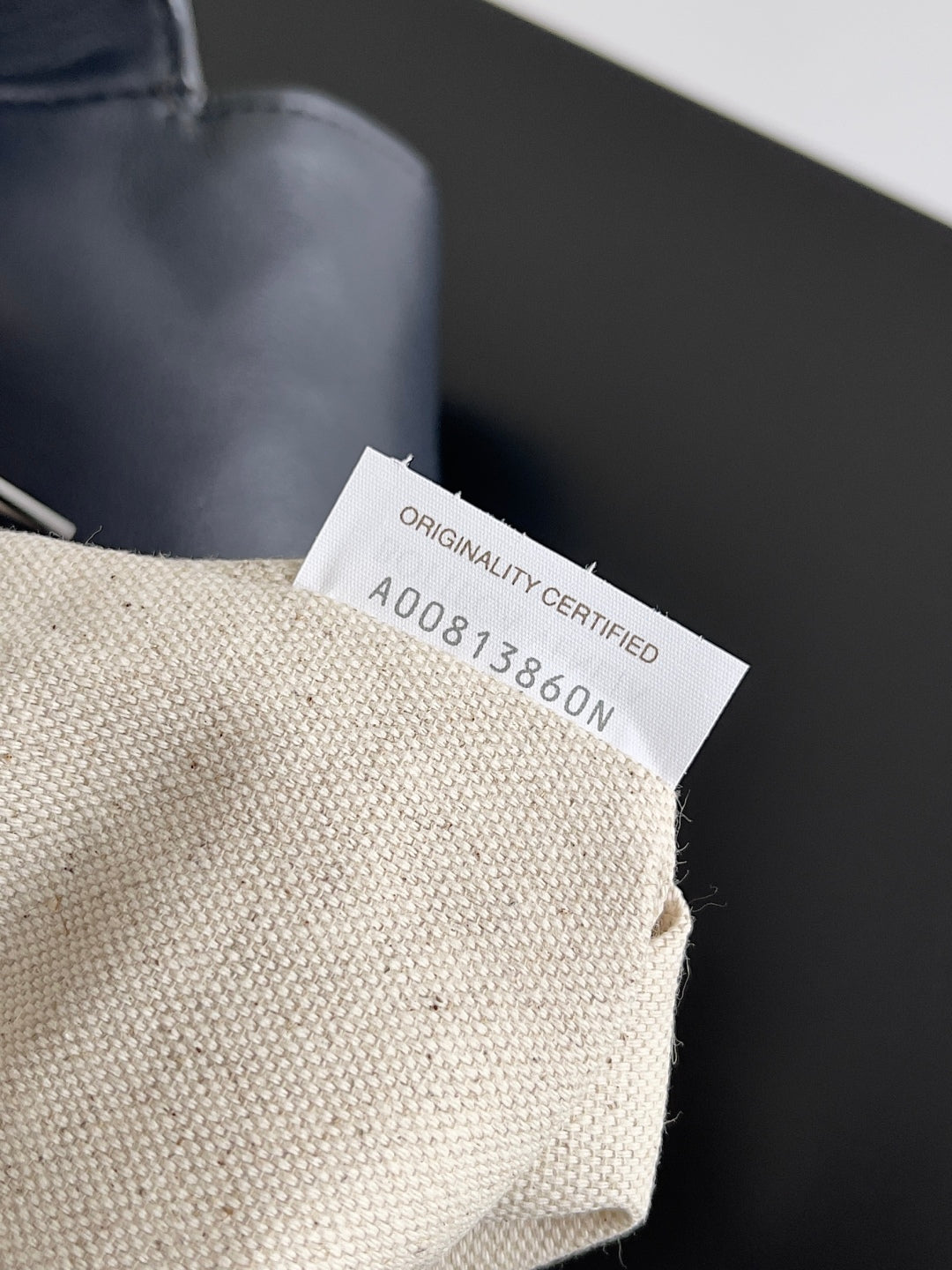 Schulrucksack 39 in nachtblauem Lammleder