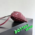 KLEINER STAUBSACK 21 IN BURGUNDERSCHÖNES LAMMLEDER