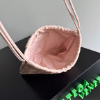 KLEINER STAUBBEUTEL 21 IN HELLROSA LAMMLEDER