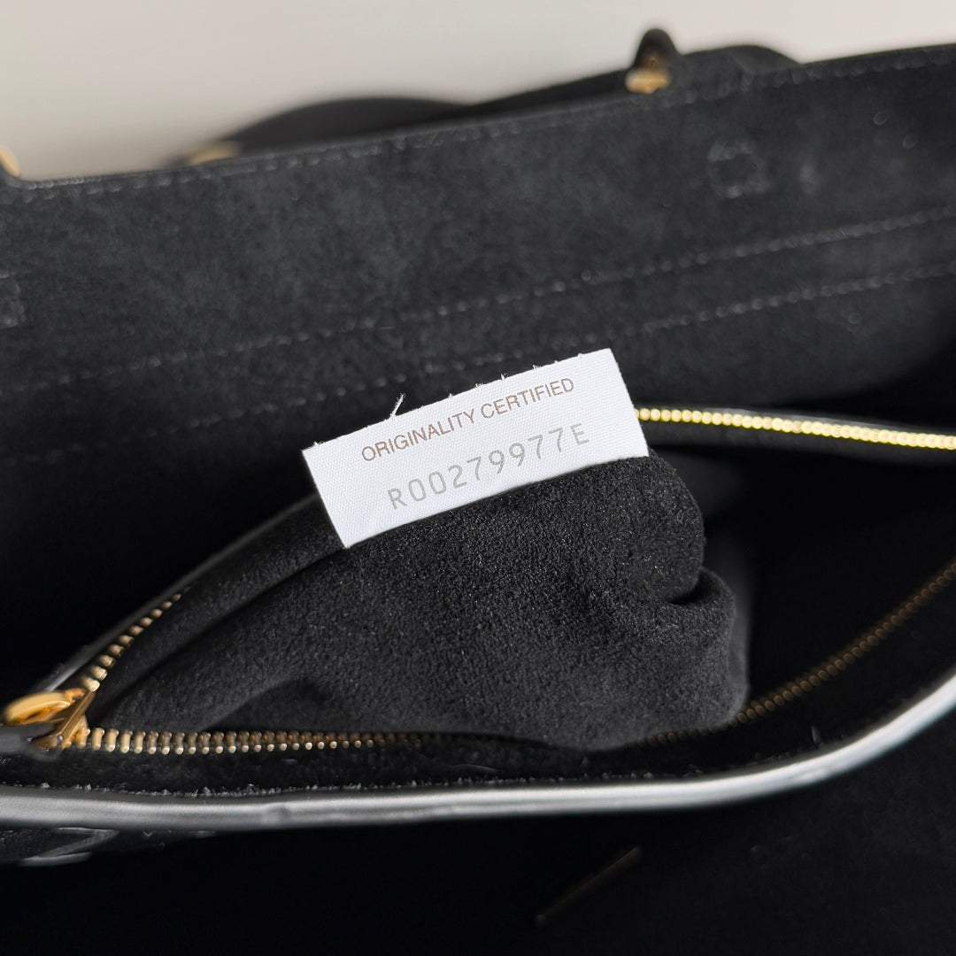 MEDIUM CIAO CIAO 34 IN SCHWARZEM KALBSLEDER