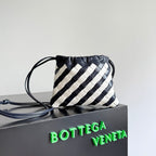 BOTTEGA VENETA 25S Staubbeutel 21 Zoll Zebramuster Kalbsleder
