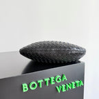 BOTTEGA VENETA 25S VENETO TASCHE 27 IN SCHWARZEM KALBSLEDER SILBERNE BESCHLÄGE