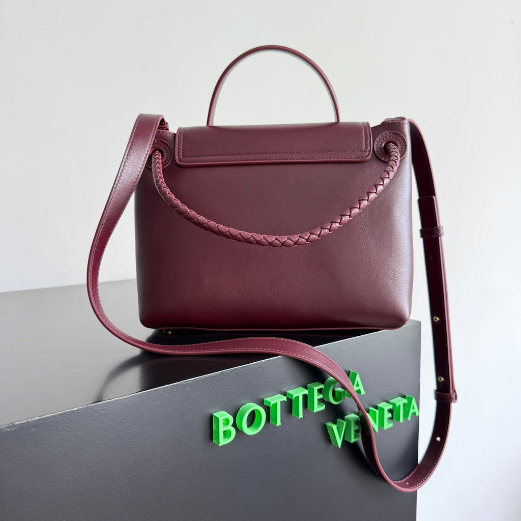 BOTTEGA VENETA 25S MEDIUM CIAO CIAO TASCHE 26 AUS BURGUNDERKALBSLEDER