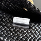 BOTTEGA VENETA 25S TOSCA TASCHE 19 IN SCHWARZEM KALBSLEDER GOLDENE BESCHLÄGE