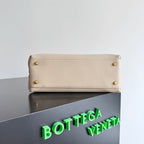 BOTTEGA VENETA 25S MEDIUM CIAO CIAO TASCHE 26 IN HELL WARMES BEIGE KALBSLEDER