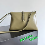 BOTTEGA VENETA 25S MEDIUM LIBERTA TASCHE 30 IN OLIVE GRÜNEM KALBSLEDER