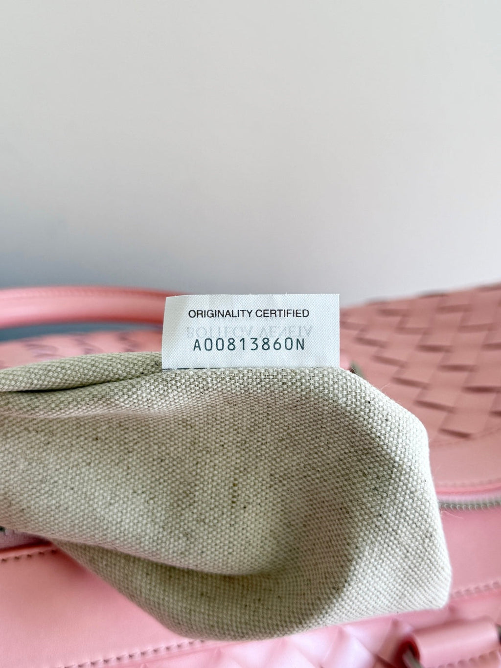 BOTTEGA VENETA 25S INTRECCIATO CABIN DUFFLE 55 AUS HELLROSA KALBSLEDER