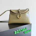 BOTTEGA VENETA 25S MEDIUM LIBERTA TASCHE 27 IN OLIVE GRÜN KALBSLEDER GOLDENE BESCHLÄGE