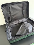 BOTTEGA VENETA 25S ODYSSEY CABIN 3D INTRECCIO MUSTER GEPÄCK 55 AUS OLIVGRÜNEM KALBSLEDER