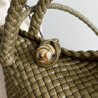 BOTTEGA VENETA 25S MINI TOSCA 20 IN DUNKELOLIVENBRAUNEM KALBSLEDER