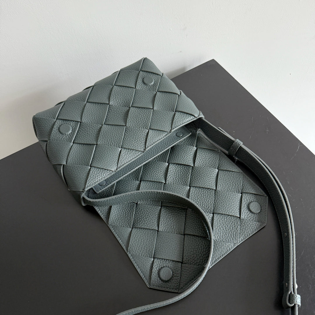 BOTTEGA VENETA 25S DIAGO 22 IN STEEL GRAU KALBSLEDER SILBERNE BESCHLÄGE